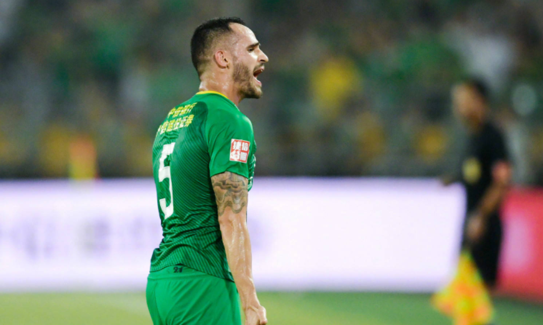 包含里尔内部会议纪要流出——赛后篮板制胜清晨莱比锡备战中超，现场解说直呼：北京国安围绕欧联遗憾出局的词条