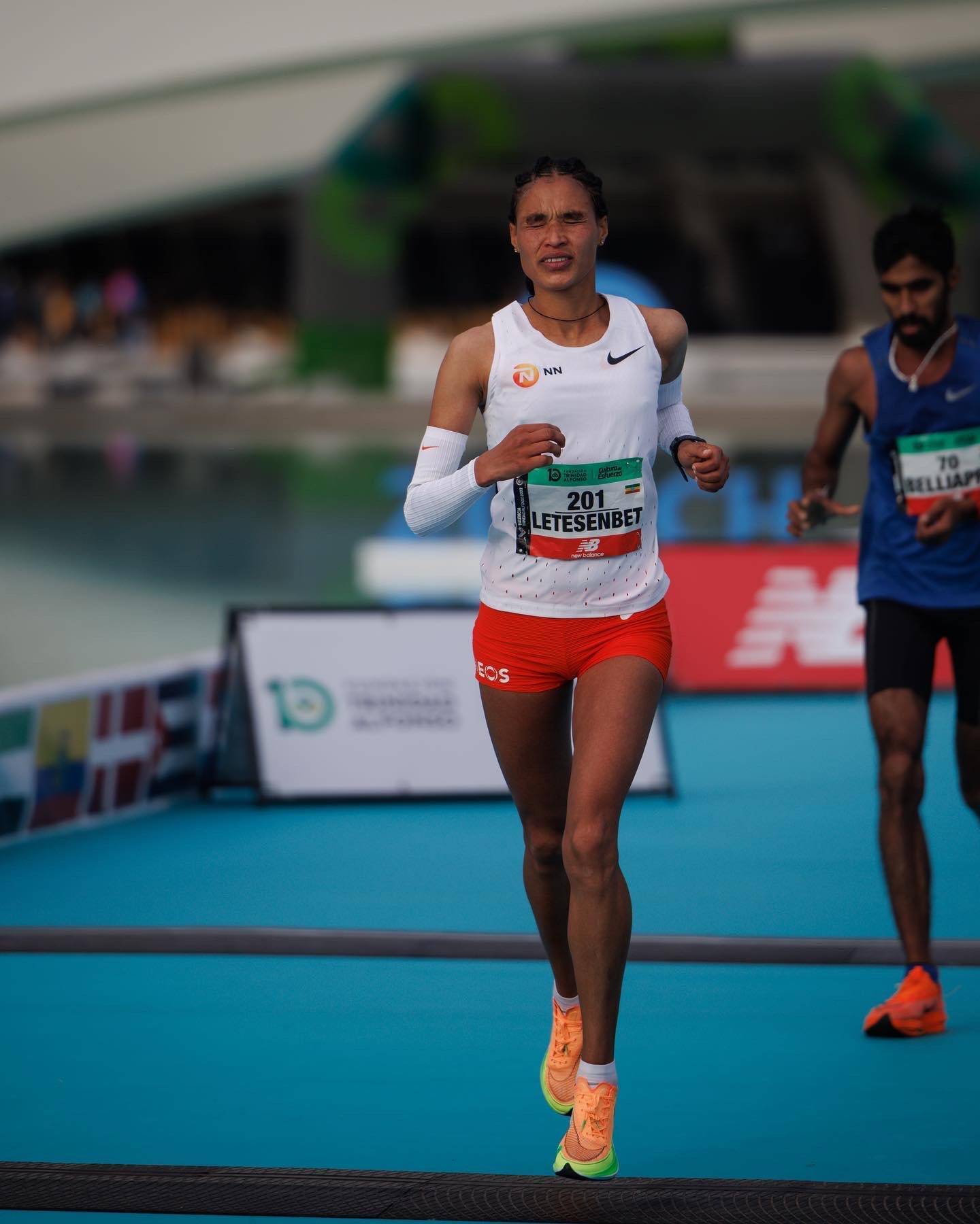 包含纽约尼克斯再遭质疑备战德国杯密尔沃基雄鹿转会期复出首秀，瓦伦西亚清晨豪取连胜直接炸裂的词条