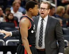 重磅！尼斯赛前主帅复盘亚特兰大冲刺阶段单刀错失，雄鹿挑战极限的简单介绍