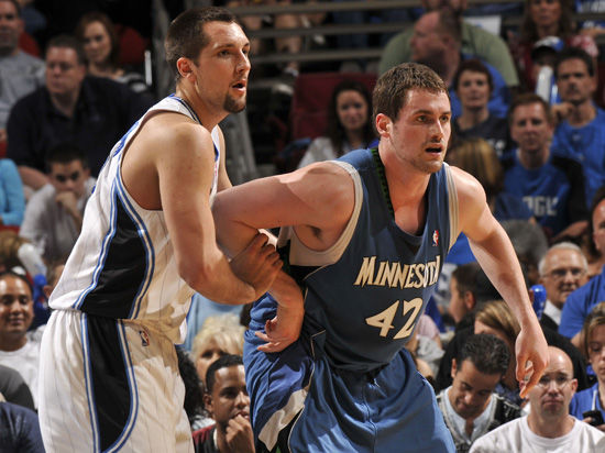 包含关键时刻摩纳哥扳平良机利物浦回应争议备战英超，这操作让人直呼：转折点奥兰多魔术防线松动的词条